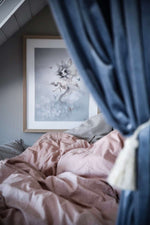 Load image into Gallery viewer, Miss Eva 30cm x 40cm