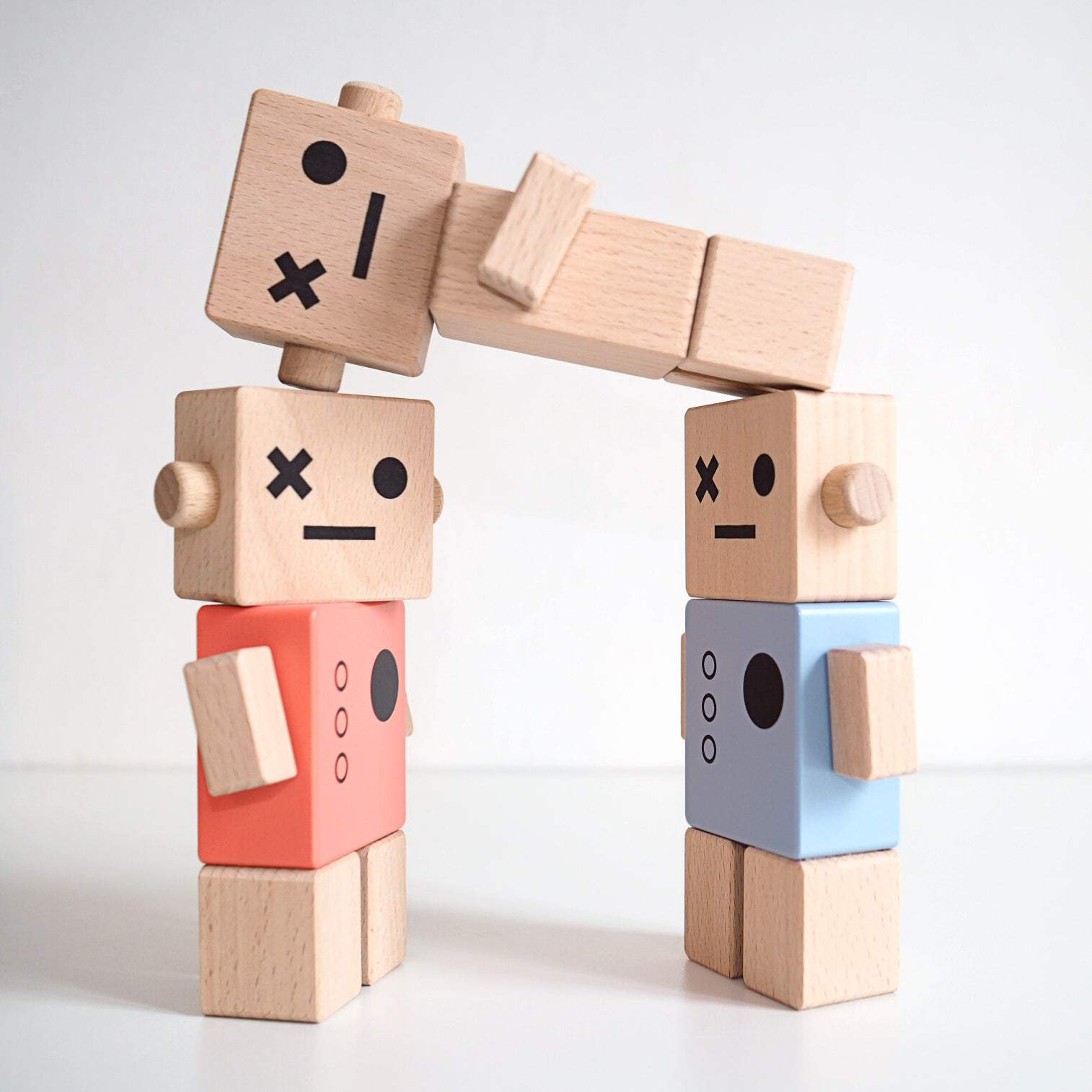 Wooden Robot Blue - thetinycrate
