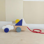 Load image into Gallery viewer, Boat &amp; Cloud Pull Toy (PRE-ORDER ARRIVING END OF AUGUST) - thetinycrate
